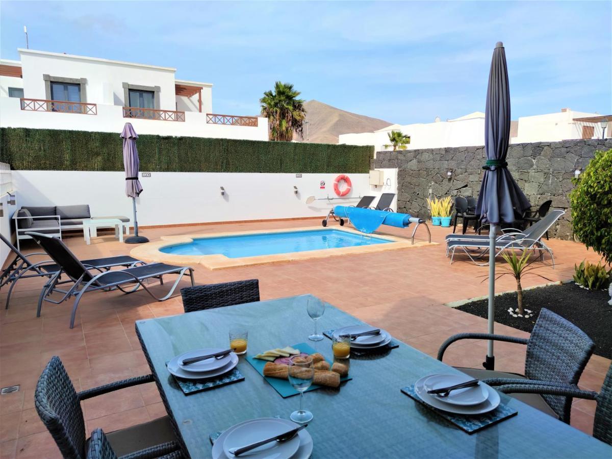 Villa Zinnia Playa Blanca  Buitenkant foto