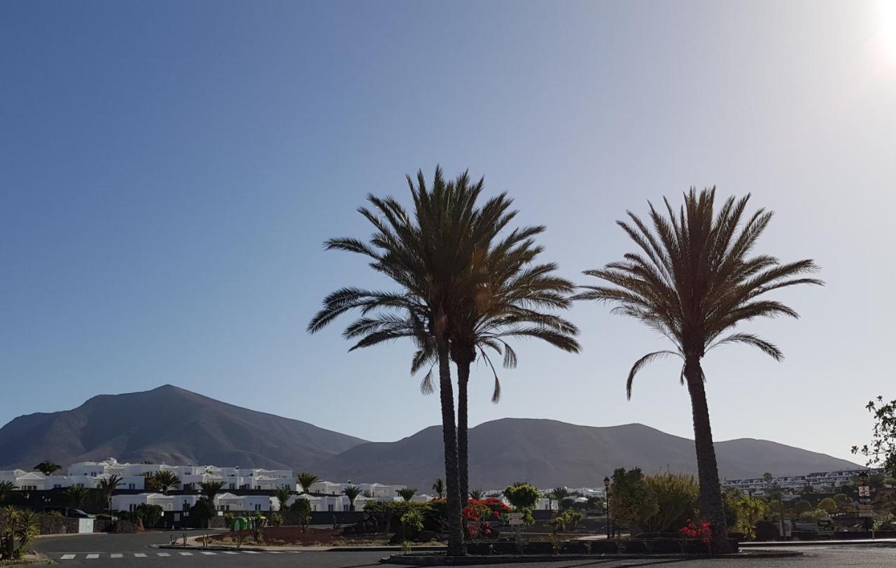 Villa Zinnia Playa Blanca  Buitenkant foto