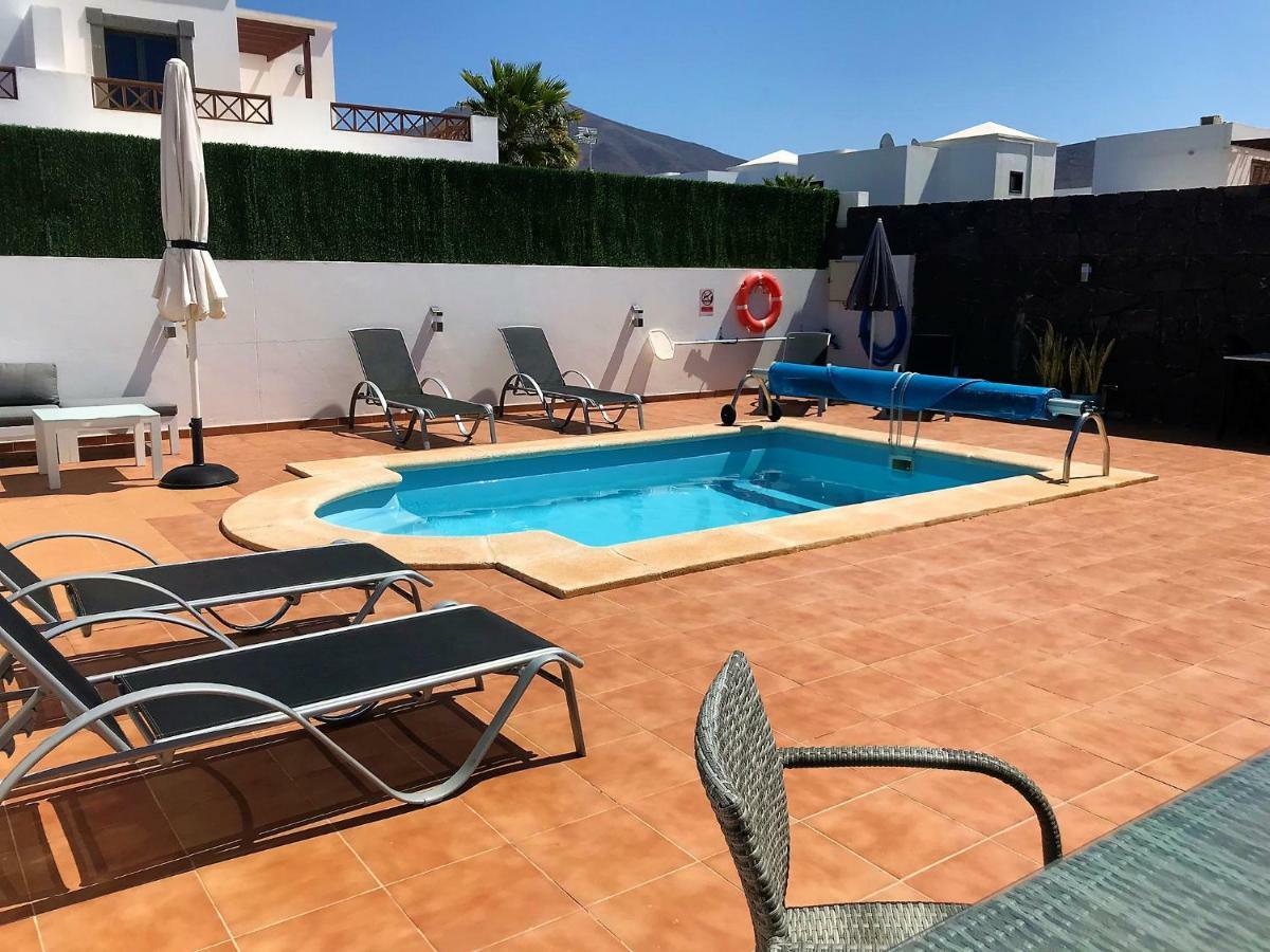 Villa Zinnia Playa Blanca  Buitenkant foto